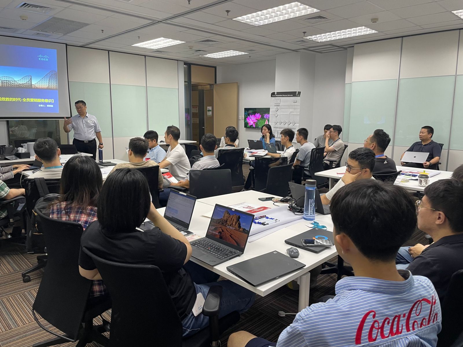 鄭英健老師為美國思科Cisco技術(shù)服務進行軟技能培訓